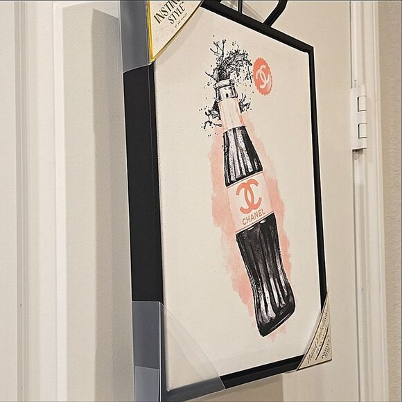 Instinct Style Sipping On Style Embellished Glitter Framed Canvas Wall Decor - Picture 4 of 6